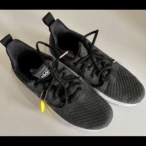 Adidas Asweego Running Shoe Black Gray Size 10 New